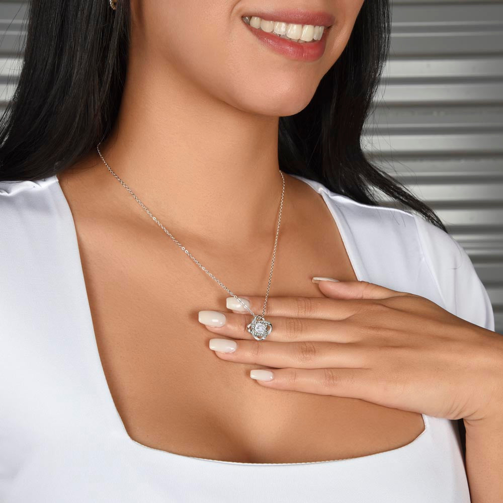 To My Daughter | Never Forget (Love Knot Necklace)