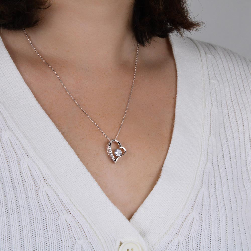 A Mi Hija (Forever Love Necklace)