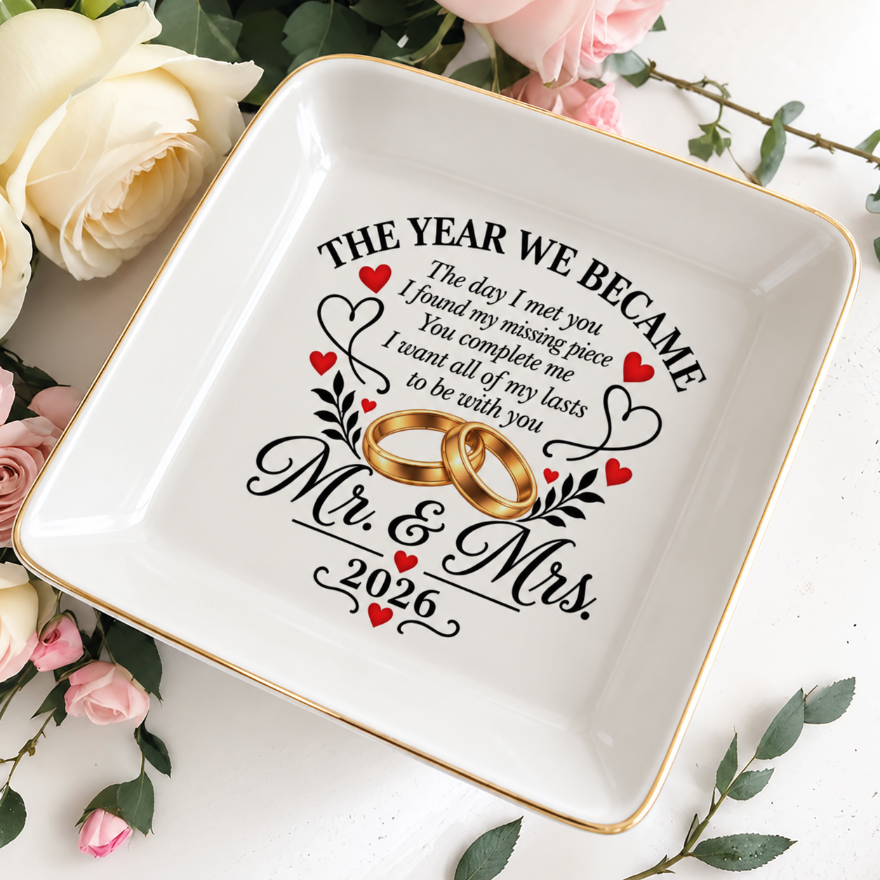 Mr. & Mrs. 2026 Wedding Keepsake Jewelry Dish